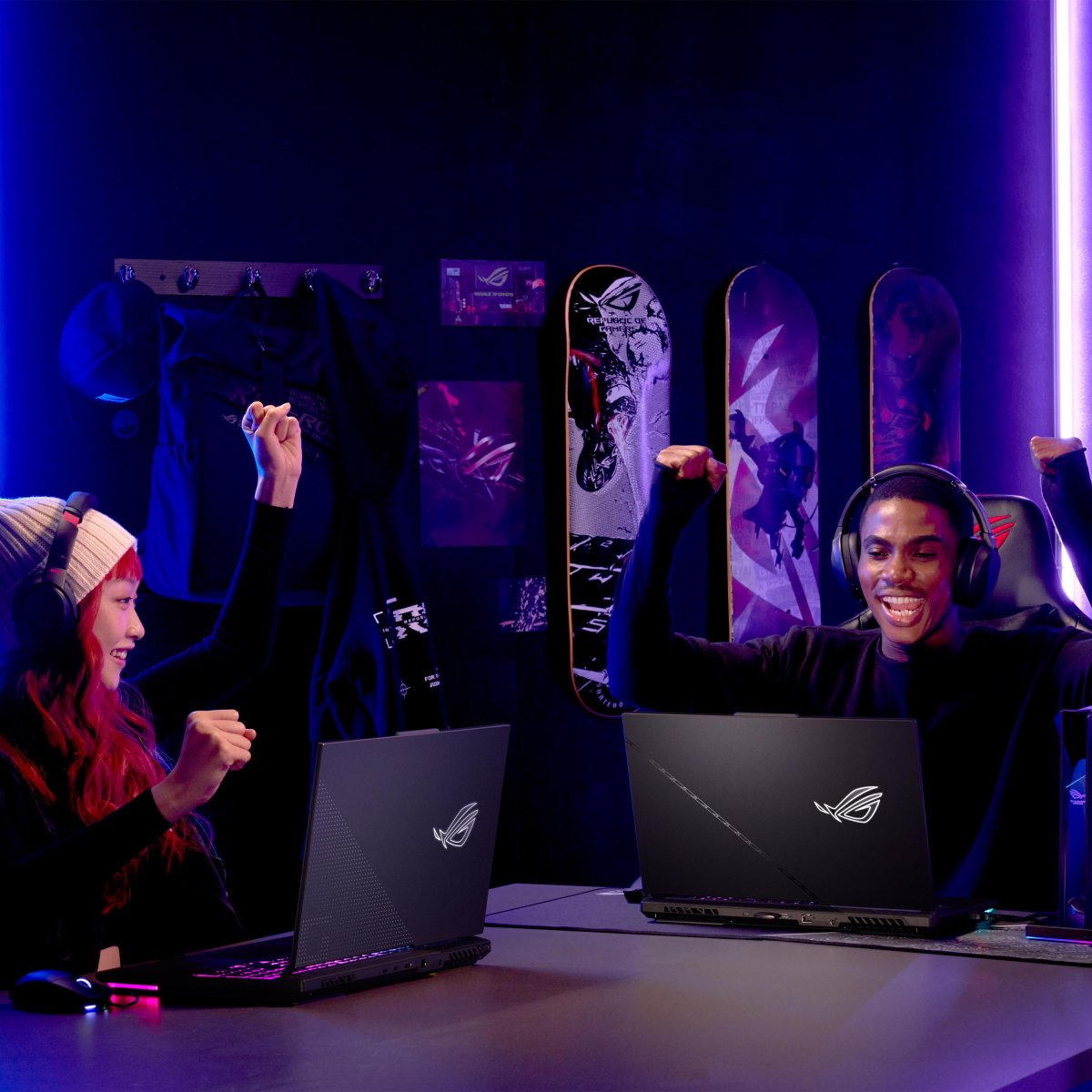 ASUS ROG Strix SCAR 17 G733PYV-LL046W AMD Ryzen™ 9 7945HX3D Laptop 43.9 cm (17.3") Wide Quad HD 32 GB DDR5-SDRAM 2 TB SSD NVIDIA GeForce RTX 4090 Wi-Fi 6E (802.11ax) Windows 11 Home Black - Image 10